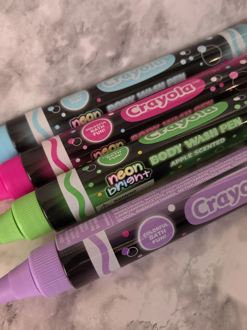 Crayola Kids Bathtub Finger Paint, Body Wash & Bath Fizzers - Neon Colors